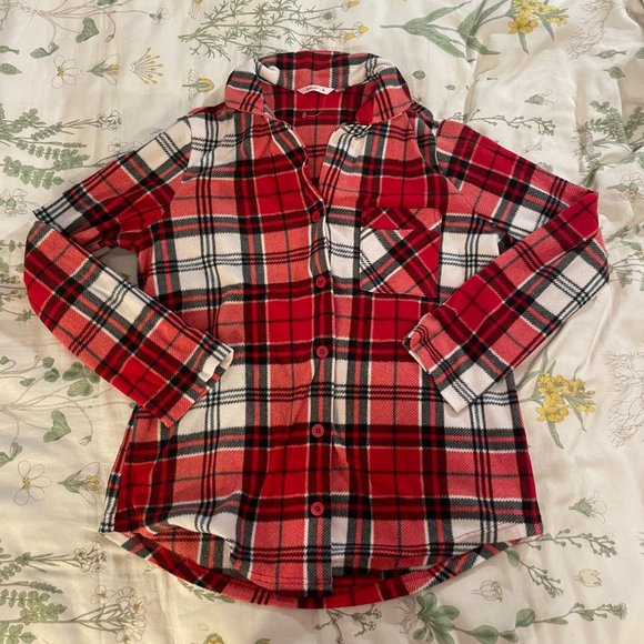SOFT la vie en rose red flannel button up top! - Picture 10 of 11